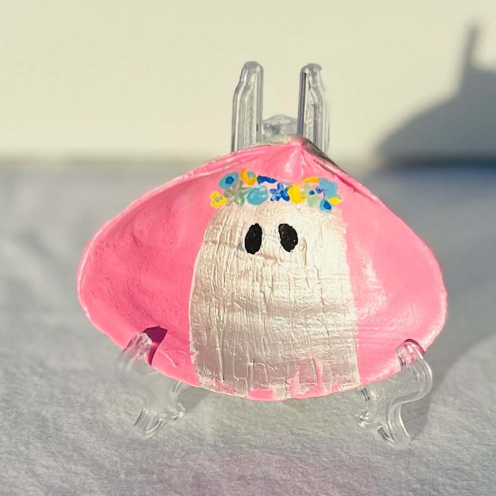 SEASHELL DECOR - Trinket Dish, Jewelry dish, Pink/white ghost decor